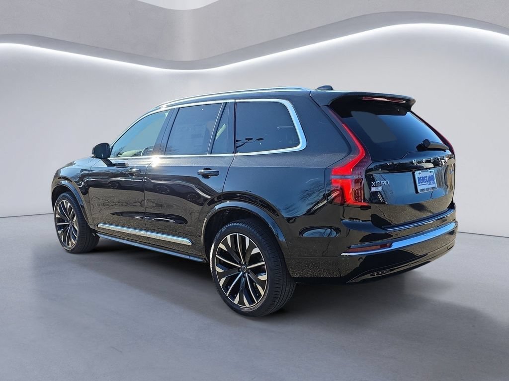 Used 2026 Volvo XC90 B6 Plus w/ Protection Package Premier AWD/4WD image 5