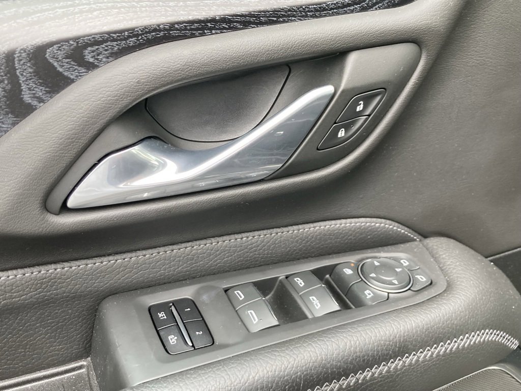 Used 2023 GMC Yukon Denali image 20