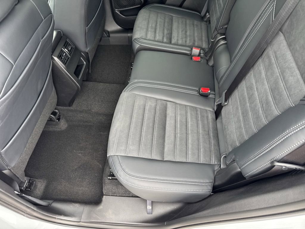 New 2026 Mitsubishi Outlander LE FWD image 26