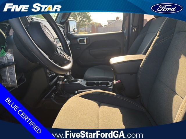 Used 2025 Jeep Wrangler Sport AWD/4WD image 9