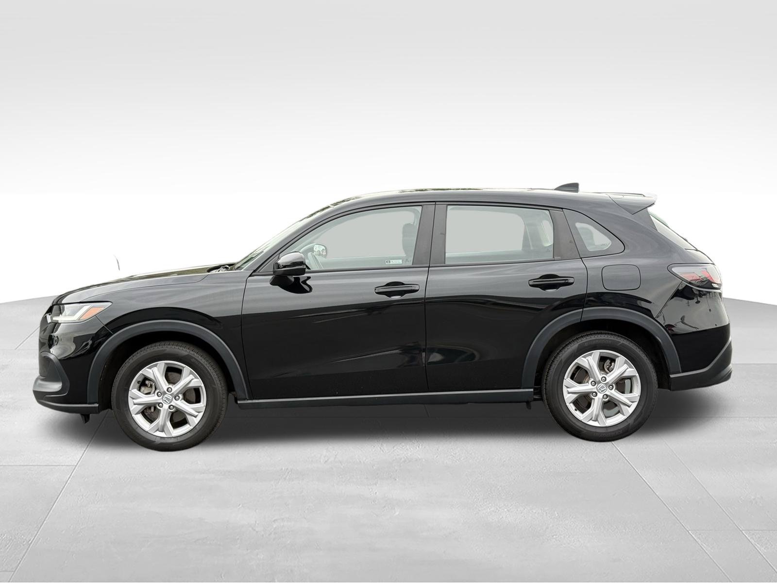 Used 2024 Honda HR-V LX image 8