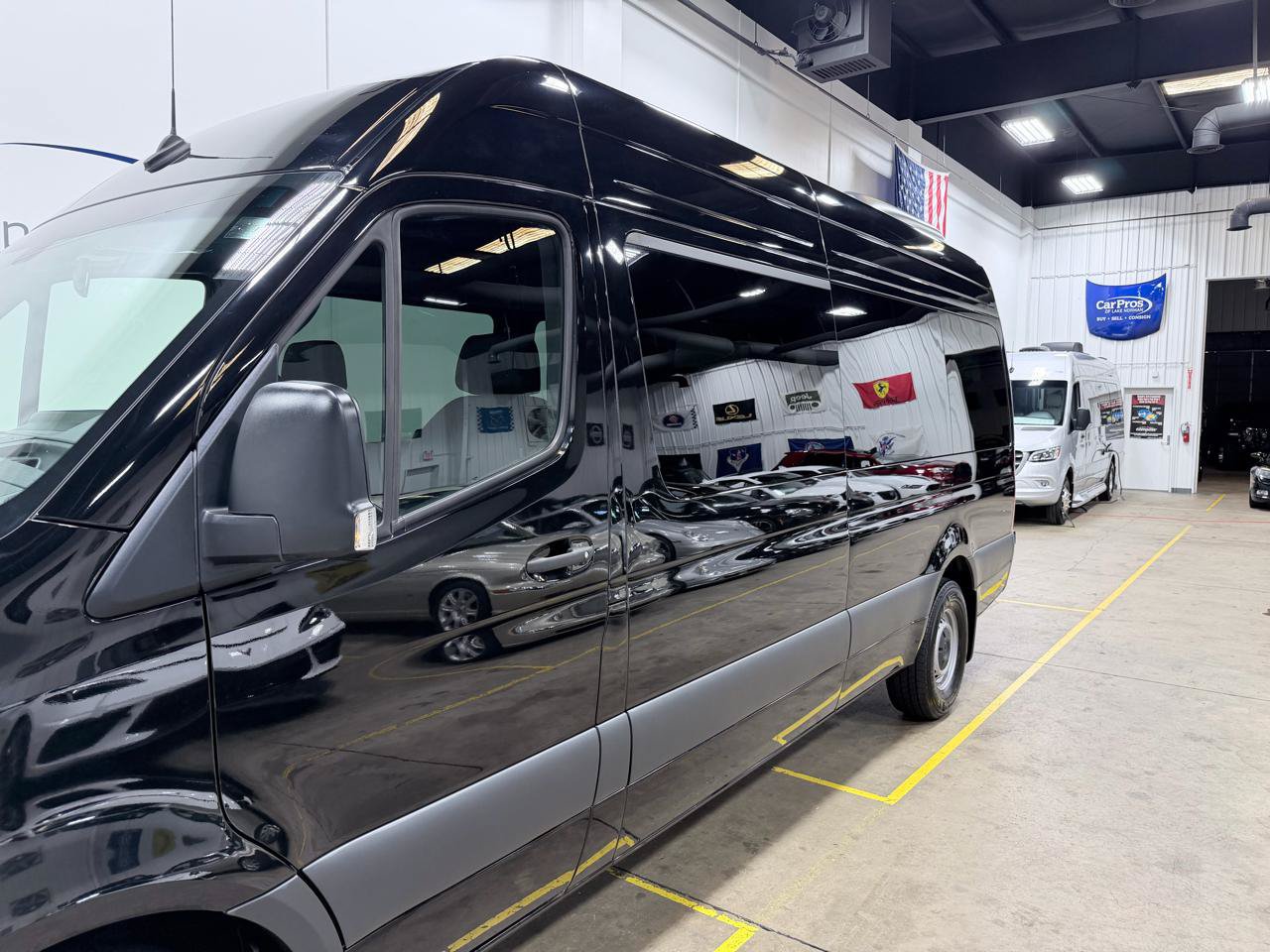 Used 2025 Mercedes-Benz Sprinter 2500 image 17