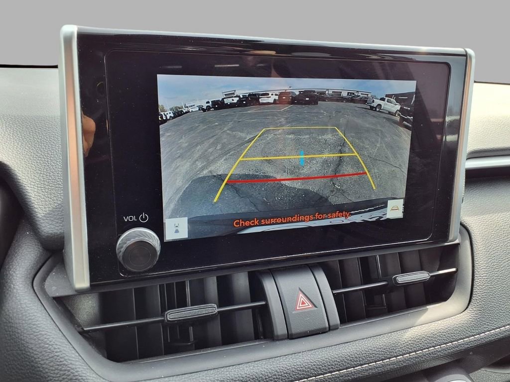 Used 2024 Toyota RAV4 XLE FWD image 6