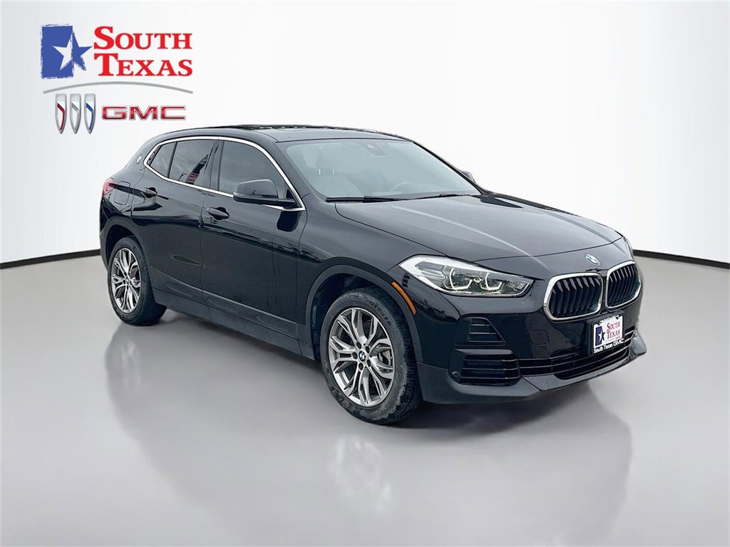Used 2022 BMW X2 sDrive28i w/ Convenience Package image 1