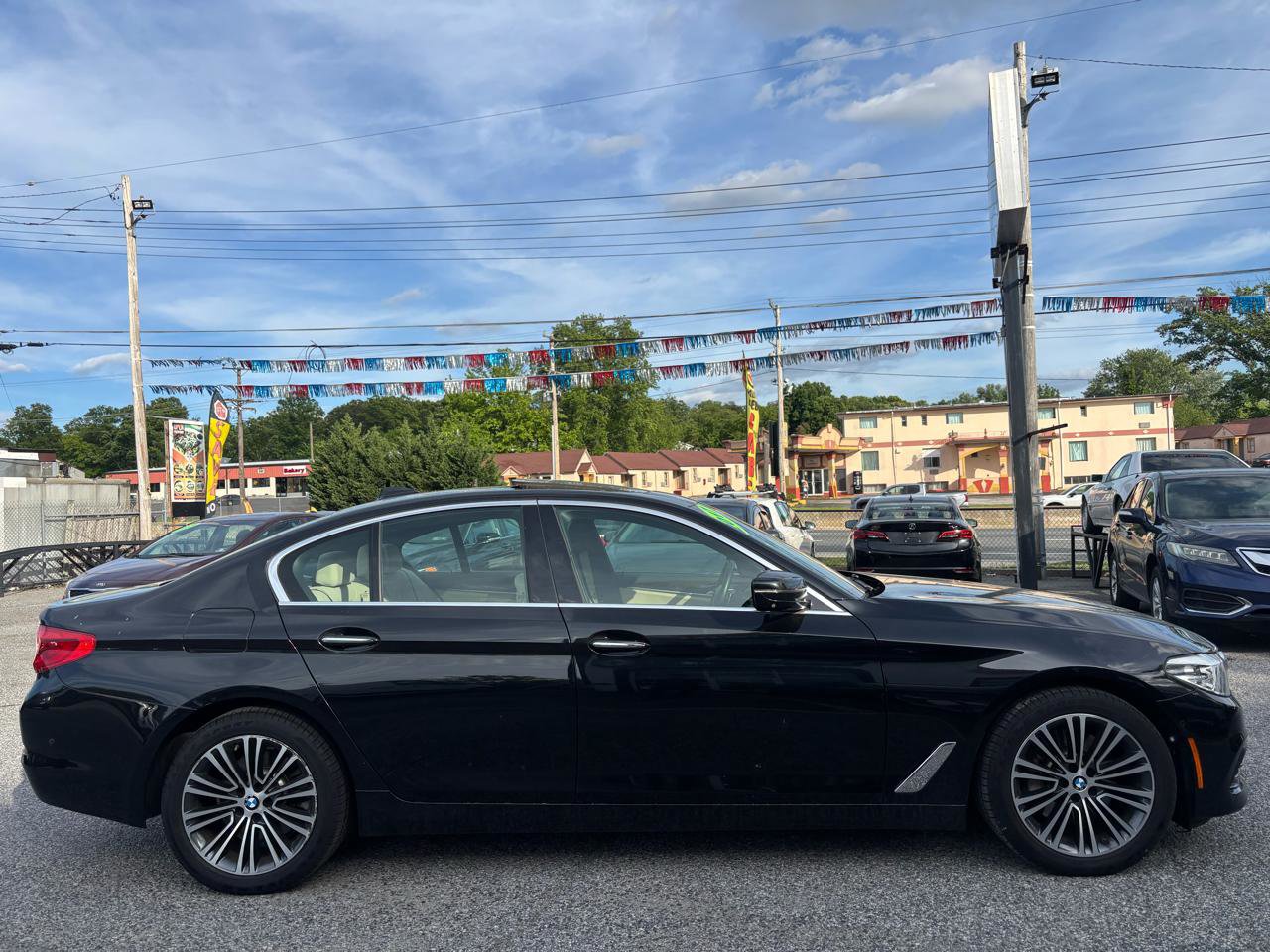 Used 2017 BMW 530i xDrive AWD/4WD image 5