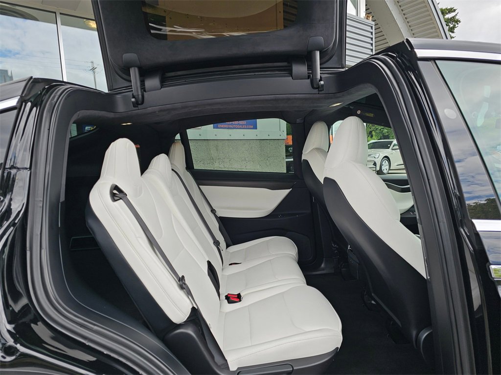 Used 2020 Tesla Model X Performance image 14