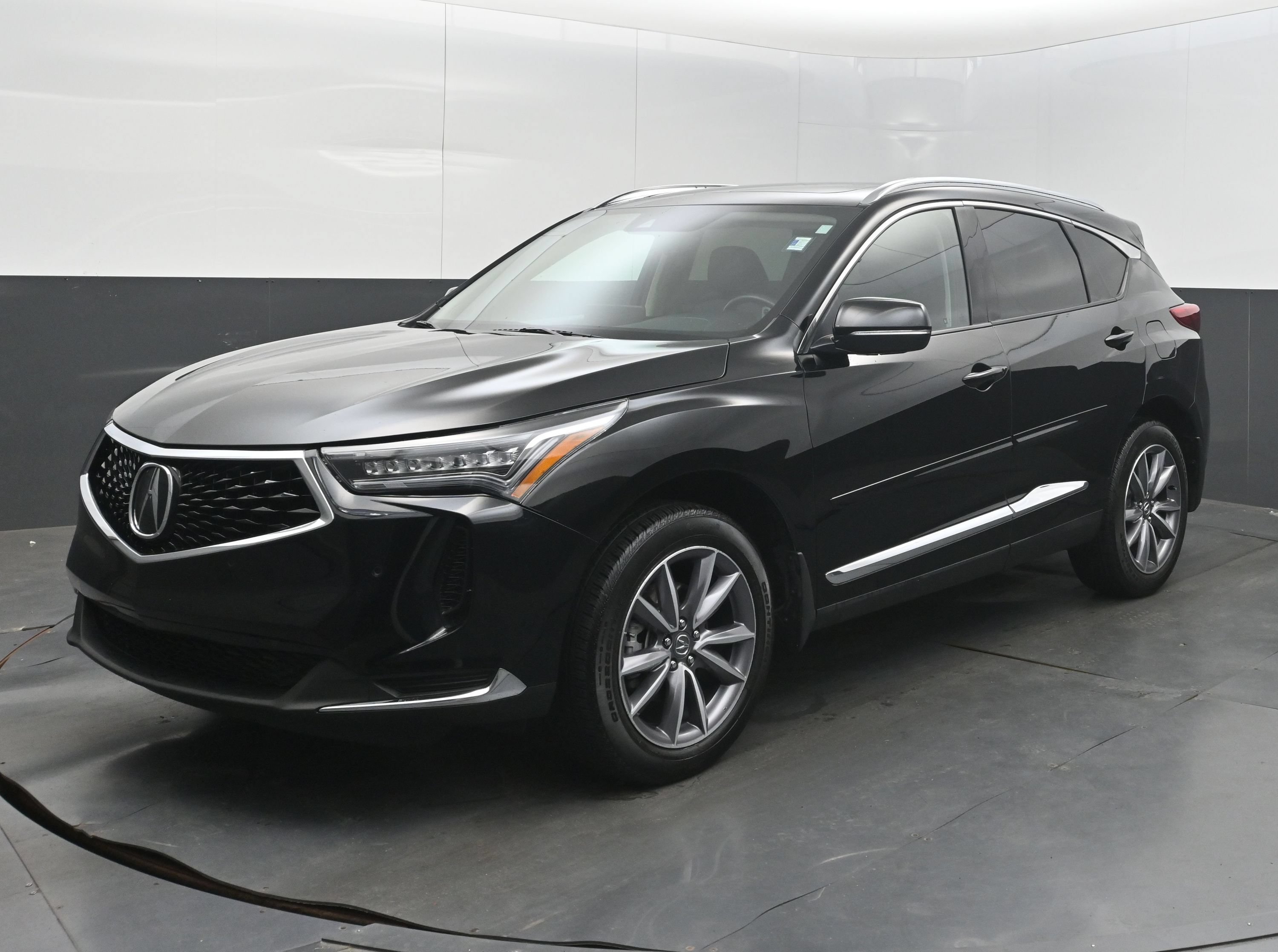 Used 2022 Acura RDX w/ Technology Package FWD image 4