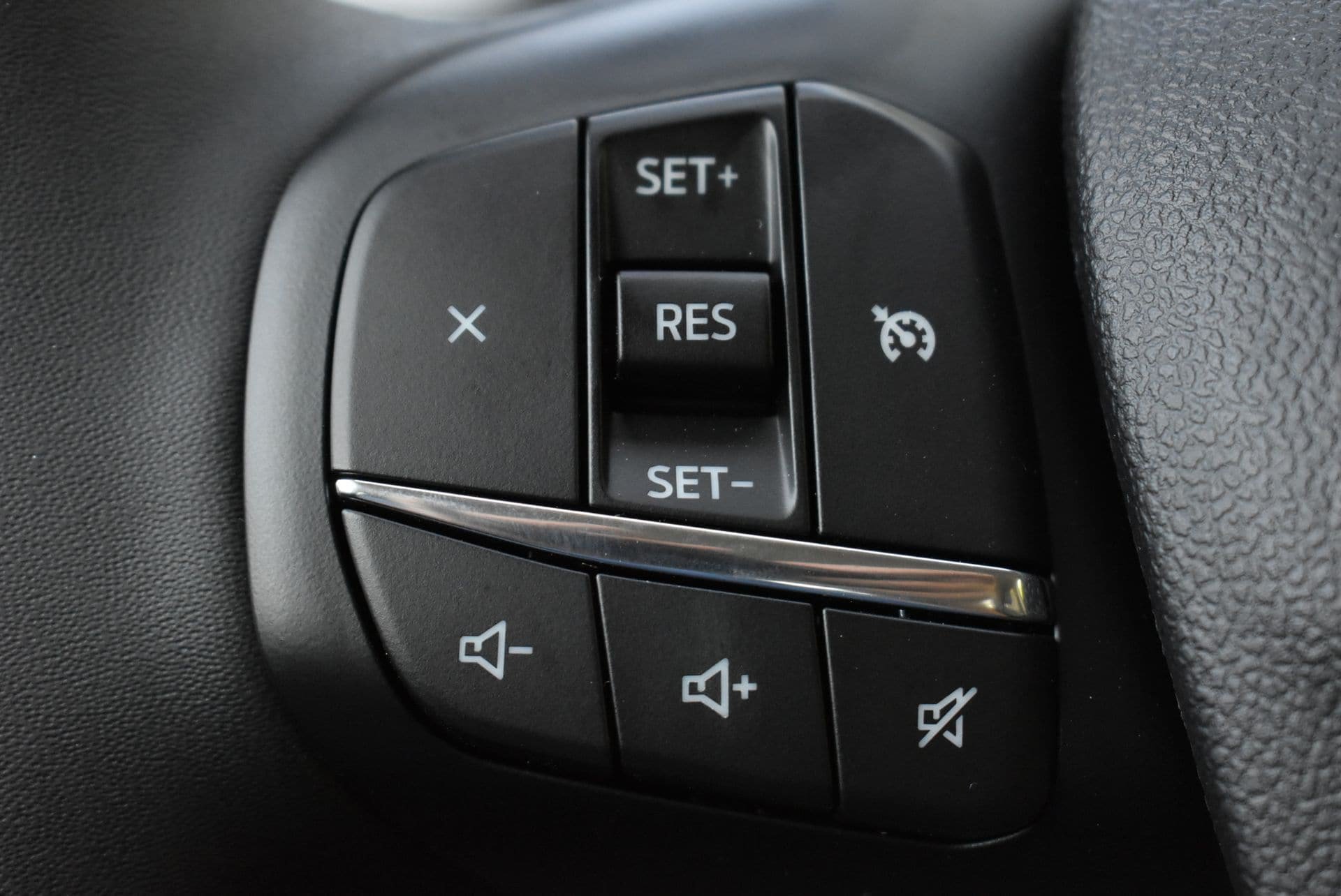 New 2026 Ford Maverick XLT w/ XLT Luxury Package FWD image 20