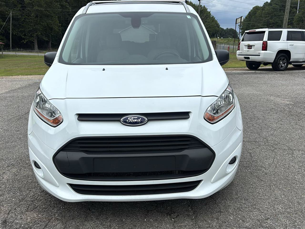 Used 2016 Ford Transit Connect XLT FWD image 3