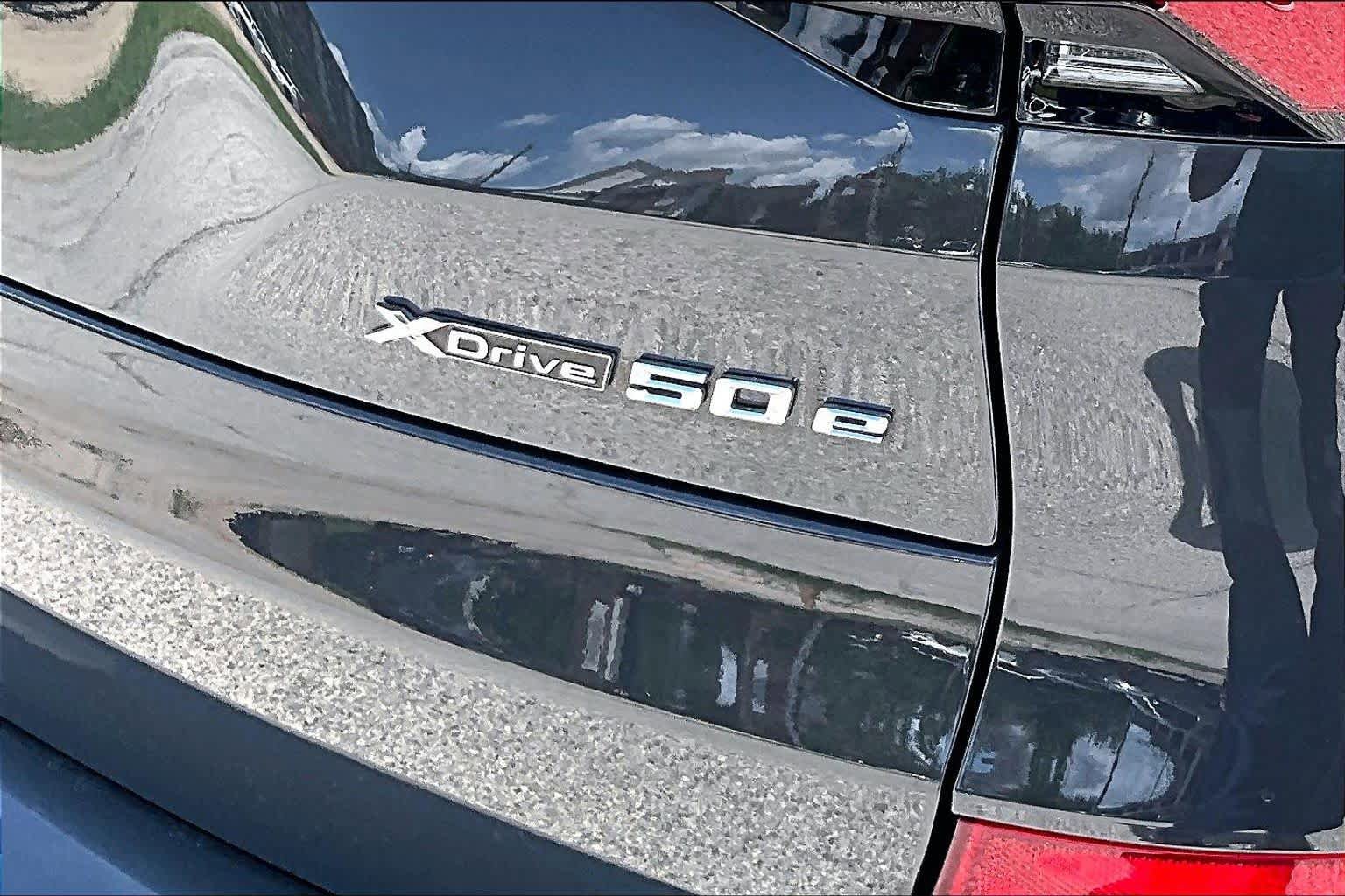 Used 2026 BMW X5 xDrive50e w/ M Sport Package AWD/4WD image 29