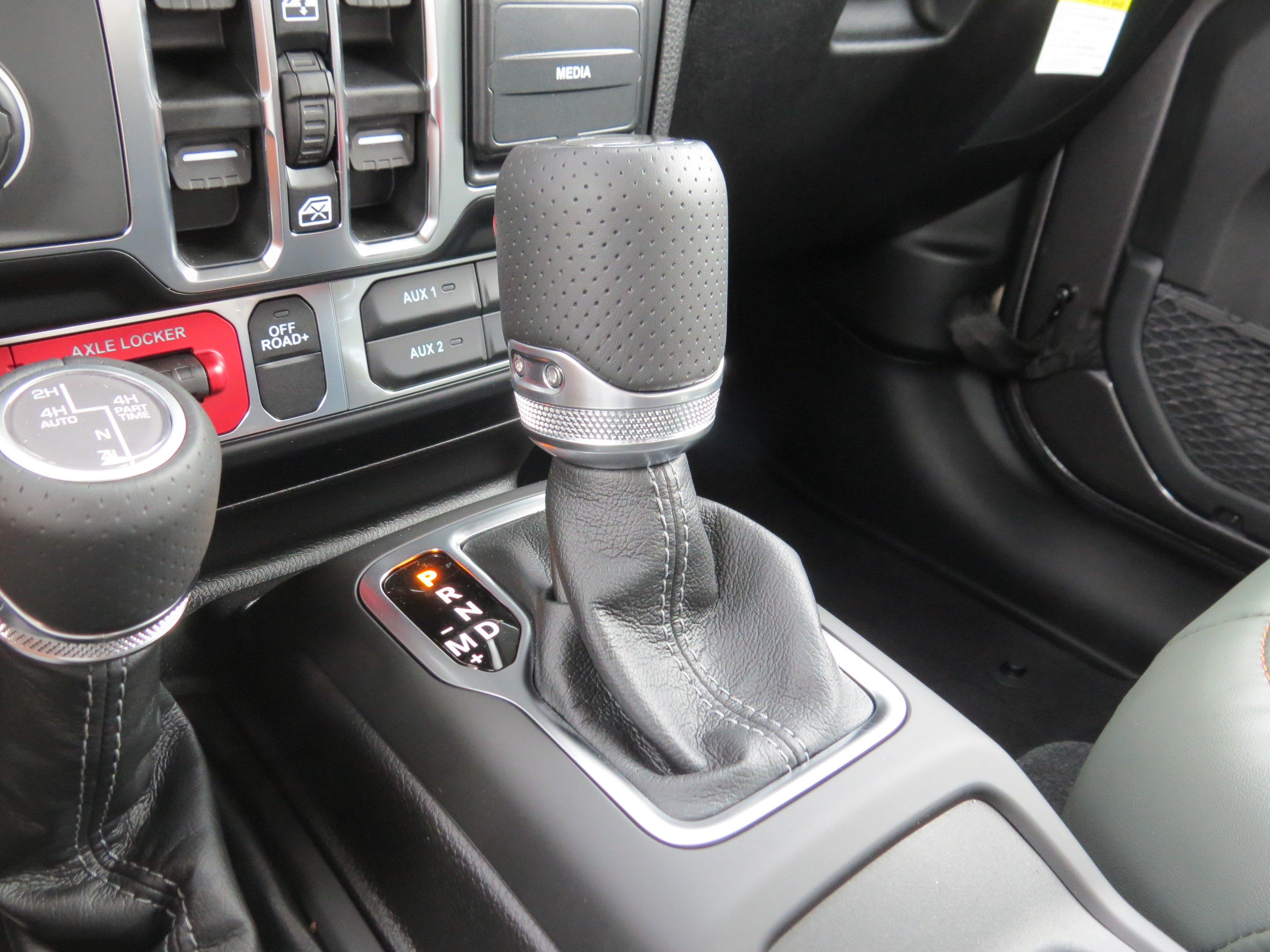 New 2026 Jeep Gladiator Mojave AWD/4WD image 27