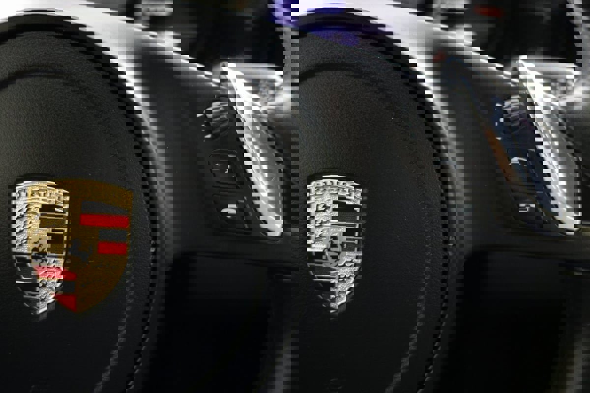 Used 2013 Porsche 911 Carrera 4S image 27