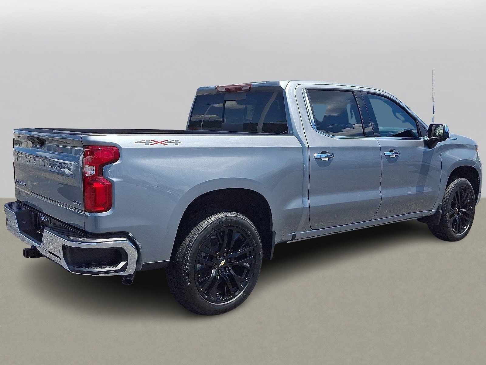 New 2025 Chevrolet Silverado 1500 LTZ w/ Technology Package image 3
