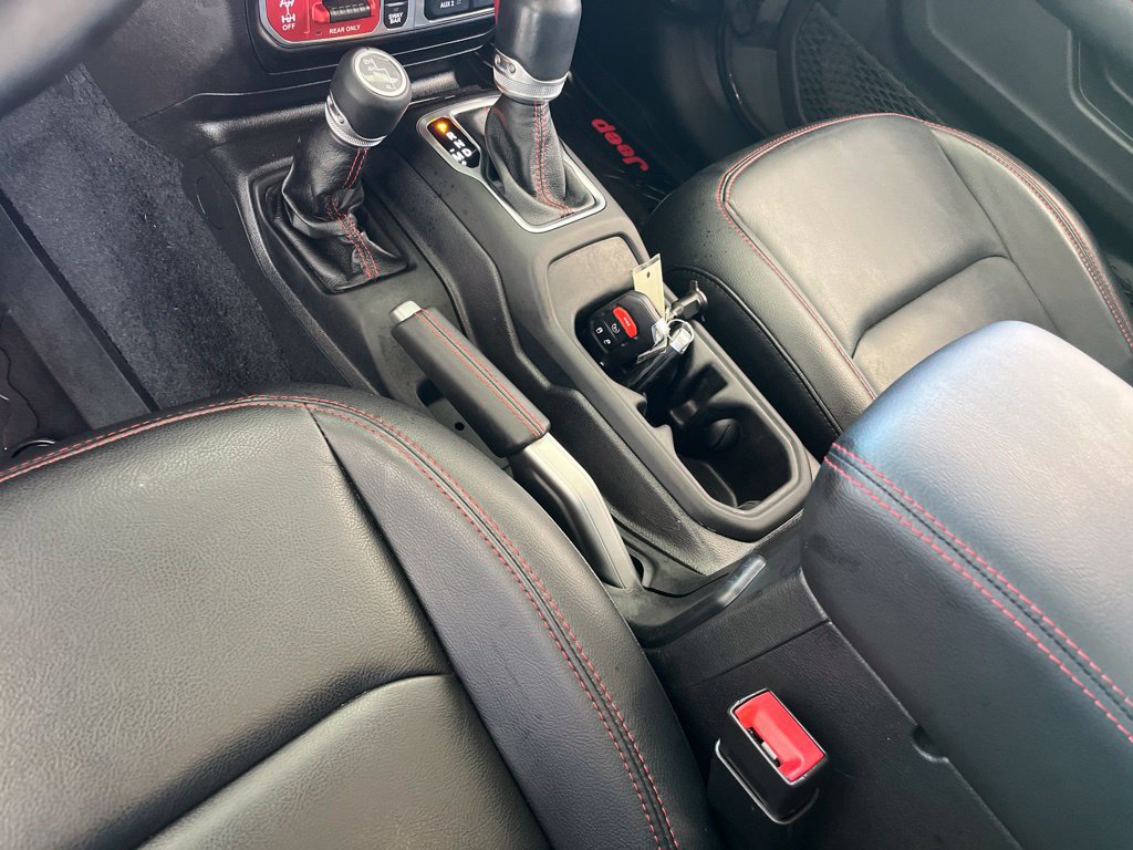 Used 2021 Jeep Wrangler Unlimited Rubicon AWD/4WD image 19