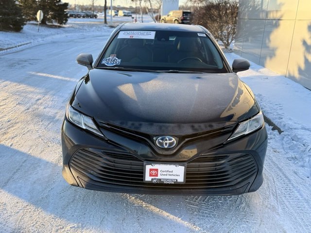 Certified 2018 Toyota Camry LE image 34