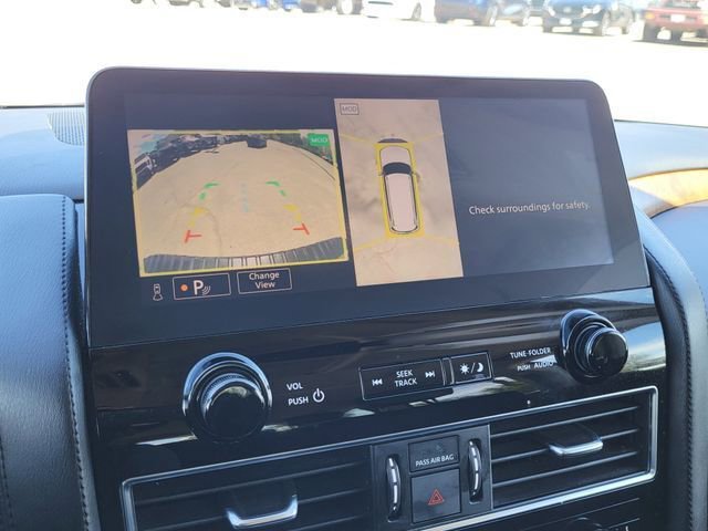 Used 2021 Nissan Armada SL image 16