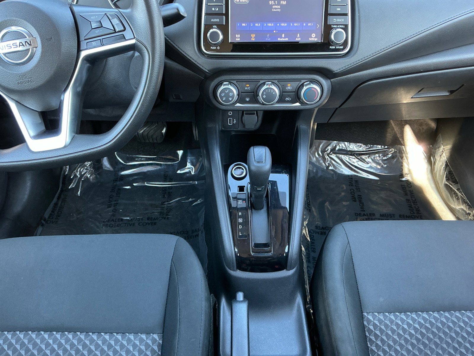 Used 2021 Nissan Versa S image 6