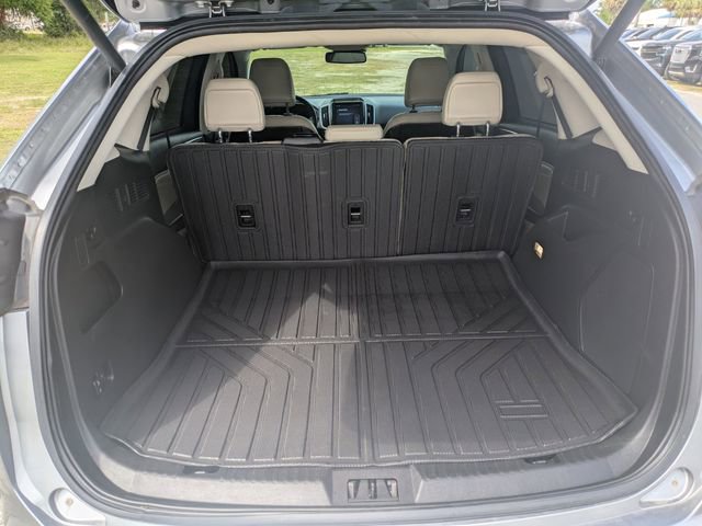 Used 2023 Ford Edge Titanium AWD/4WD image 6