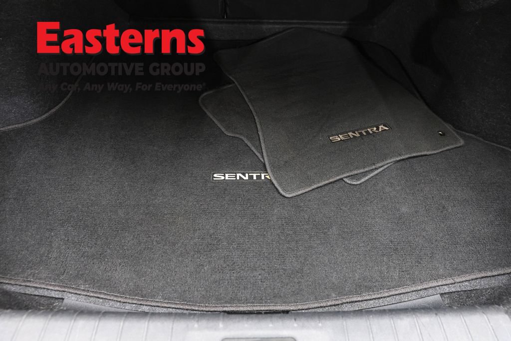 Used 2022 Nissan Sentra SV FWD image 9