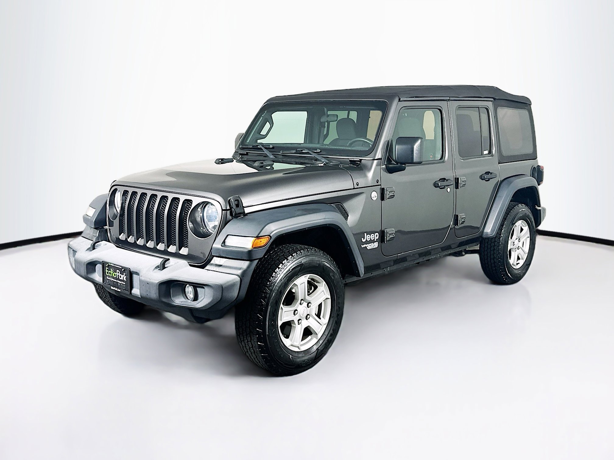 Used 2018 Jeep Wrangler Unlimited Sport S image 3