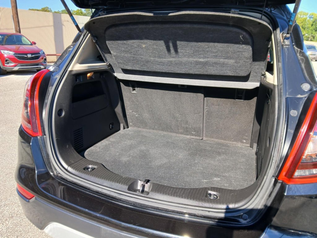 Used 2018 Buick Encore Sport Touring image 16