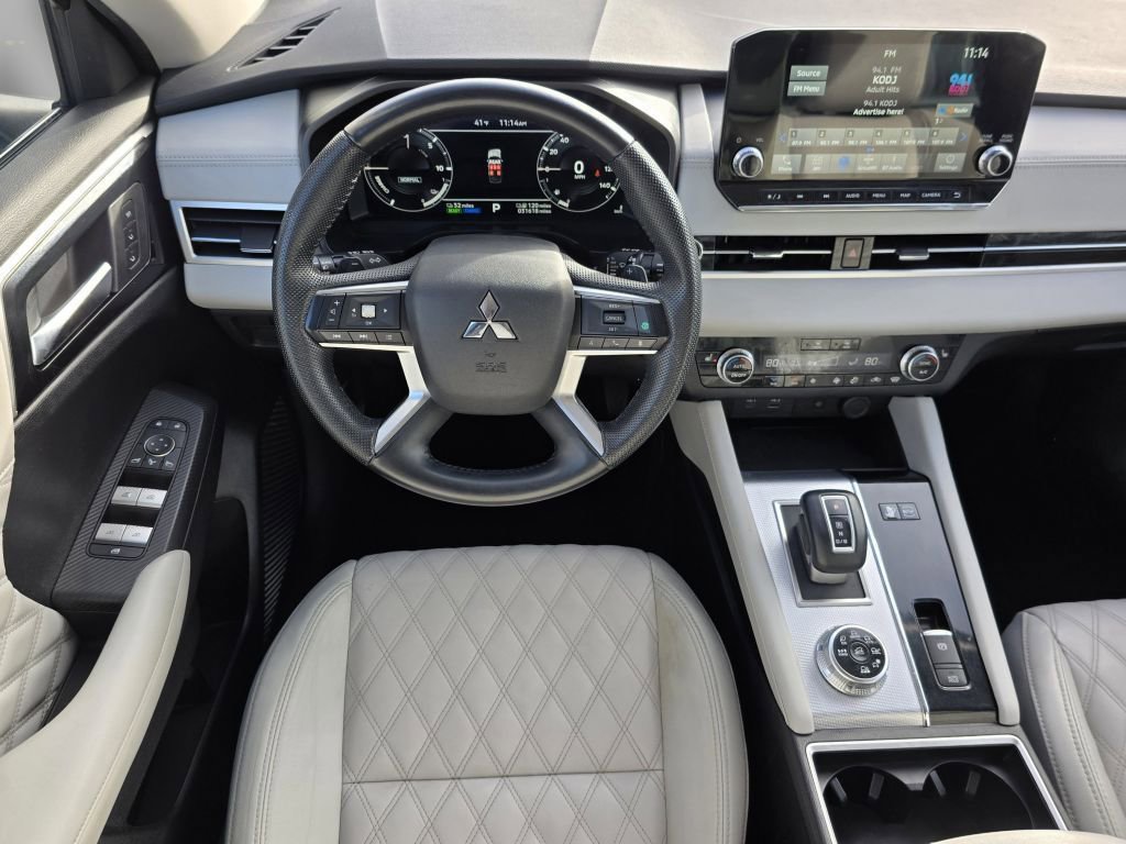 Used 2023 Mitsubishi Outlander SEL image 35