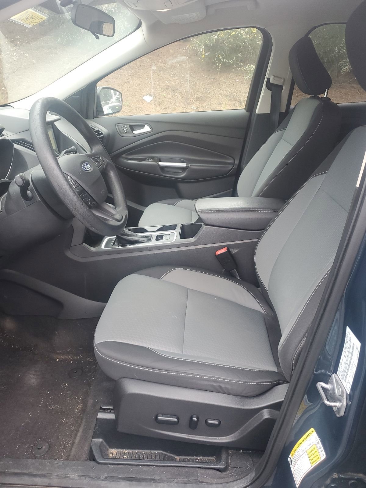 Used 2019 Ford Escape SE FWD image 9