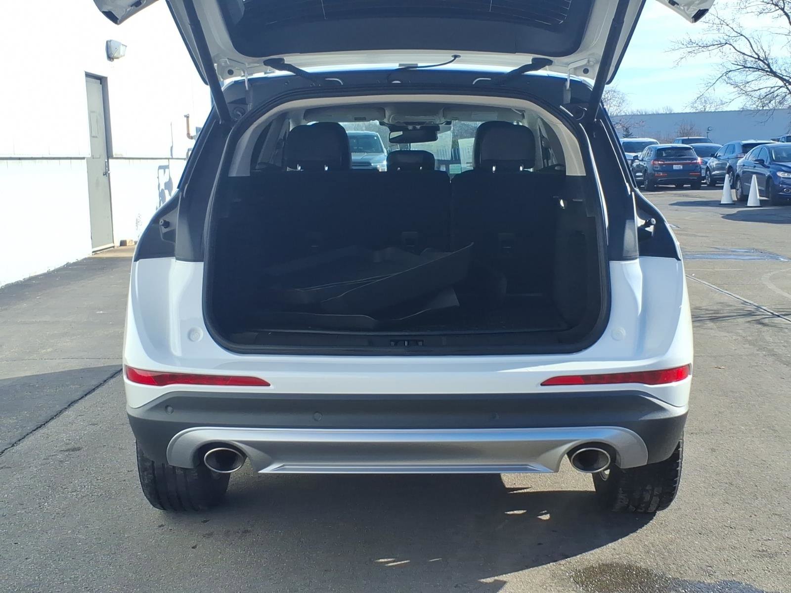 Certified 2024 Lincoln Corsair AWD image 7