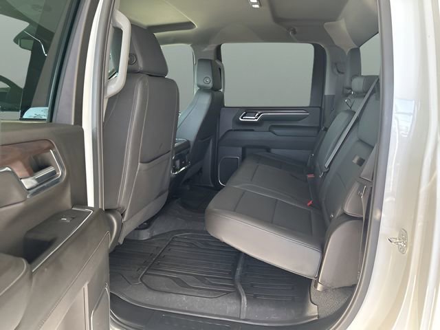 Used 2024 GMC Sierra 2500 SLT w/ SLT Convenience Package image 16