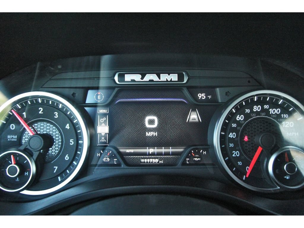 Used 2026 RAM 1500 Laramie AWD/4WD image 13