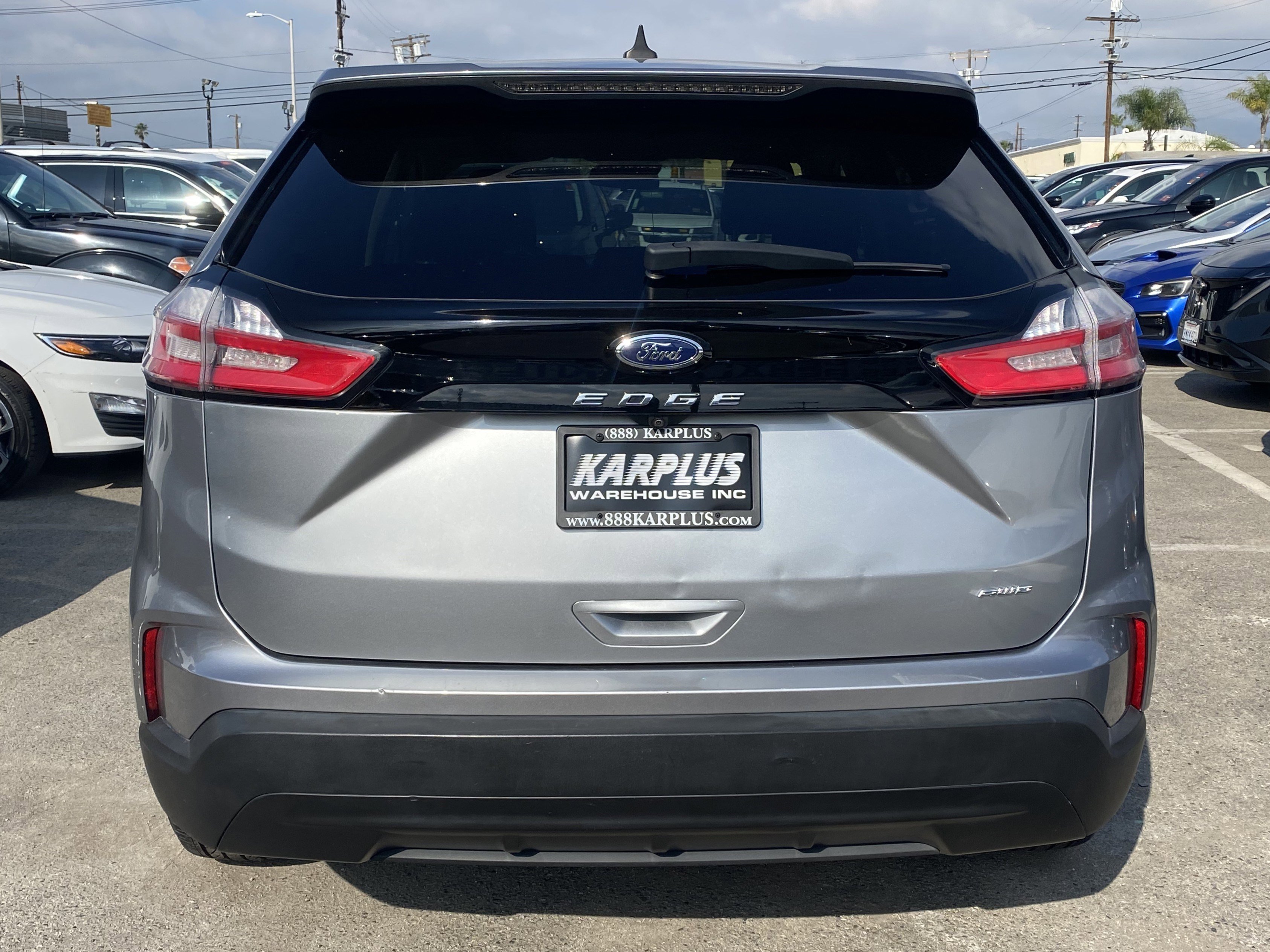 Used 2023 Ford Edge SE image 9