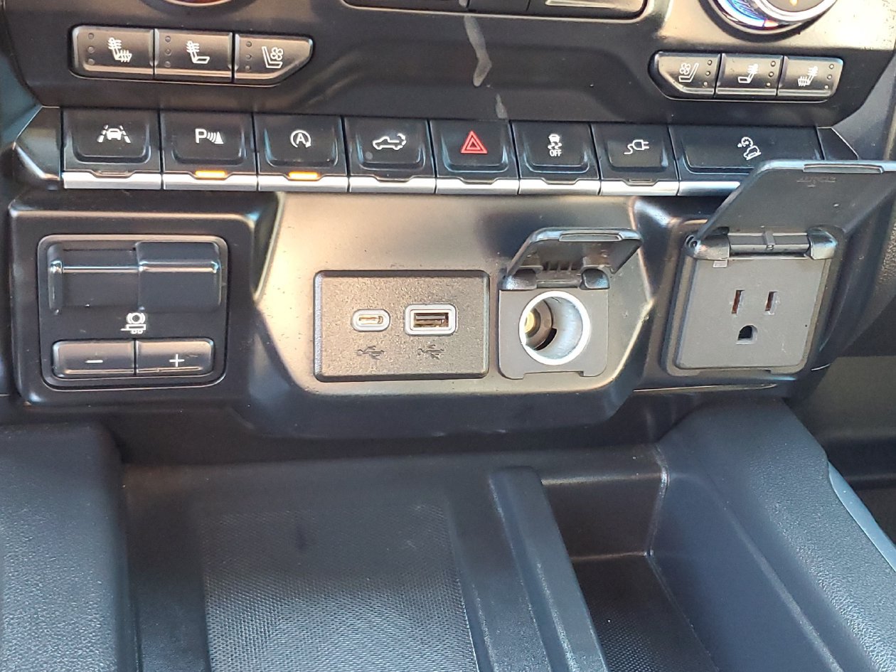 Used 2021 GMC Sierra 1500 AT4 w/ AT4 Premium Package AWD/4WD image 25