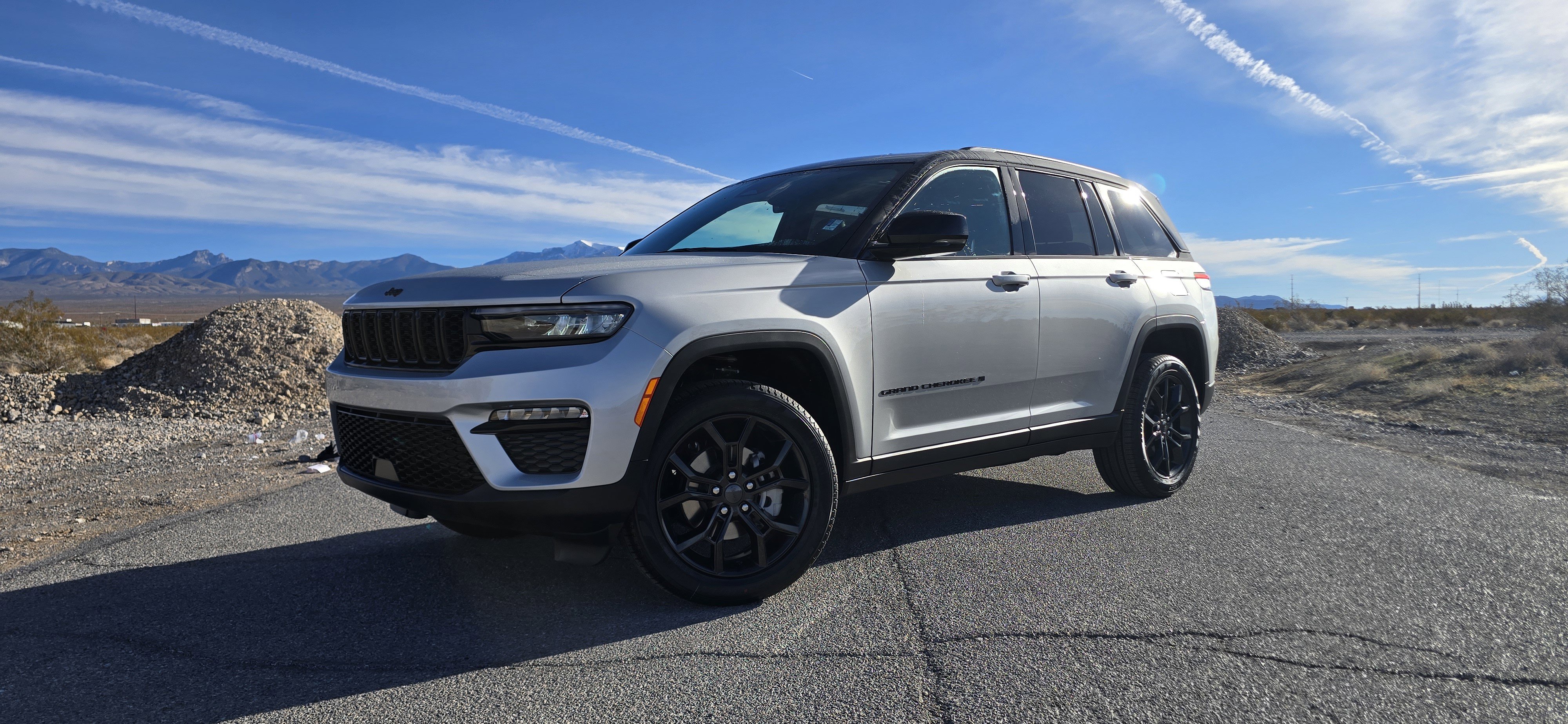New 2025 Jeep Grand Cherokee Limited image 1