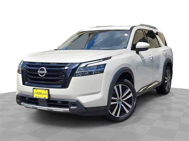 Used 2023 Nissan Pathfinder Platinum
