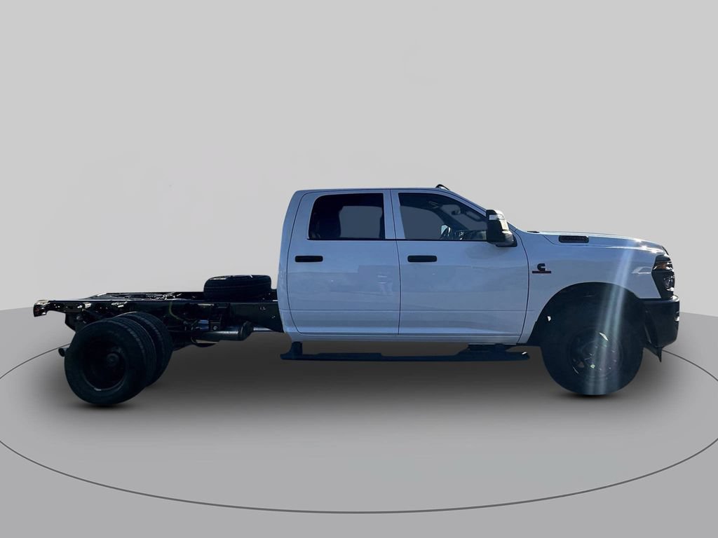 New 2026 RAM 3500 Tradesman AWD/4WD image 2
