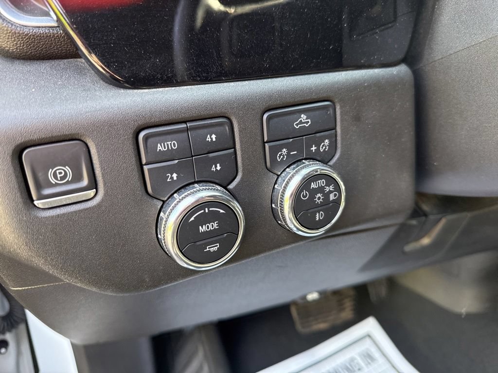 Used 2023 GMC Sierra 1500 Elevation w/ X31 Off-Road Package AWD/4WD image 24