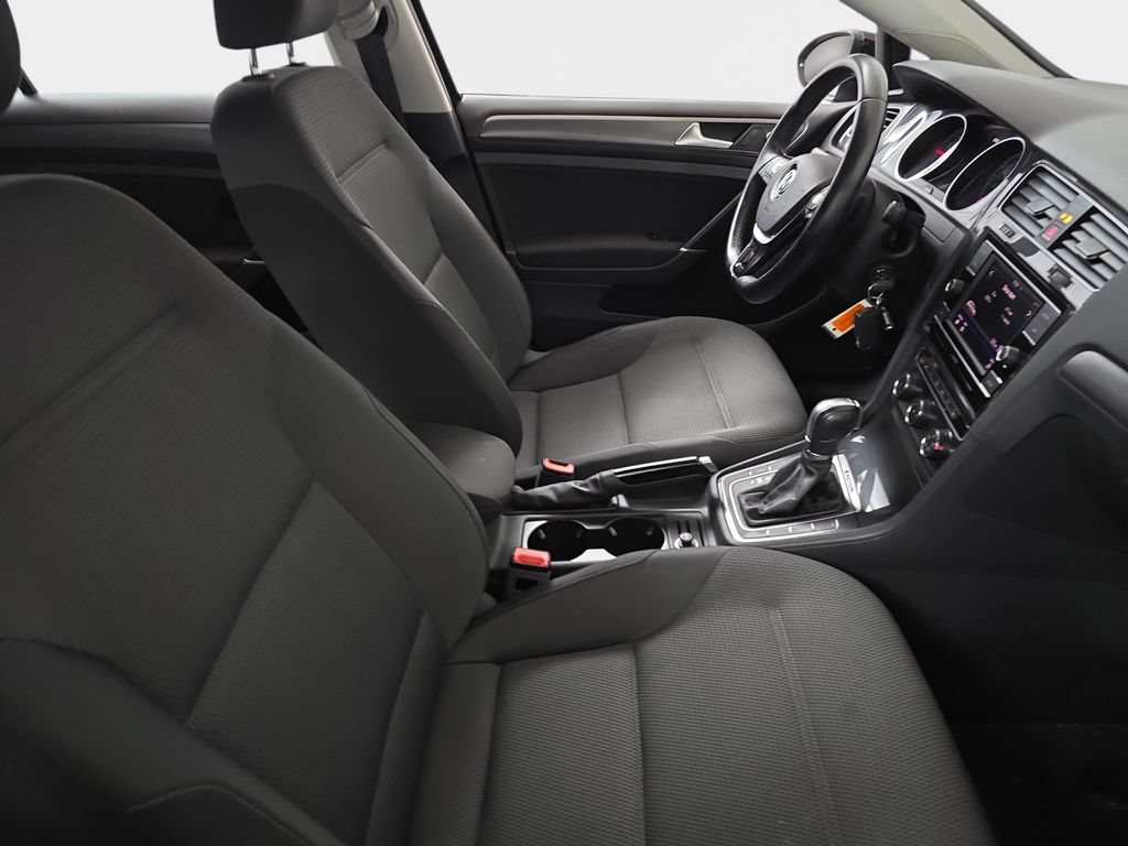 Used 2018 Volkswagen Golf S AWD/4WD image 10