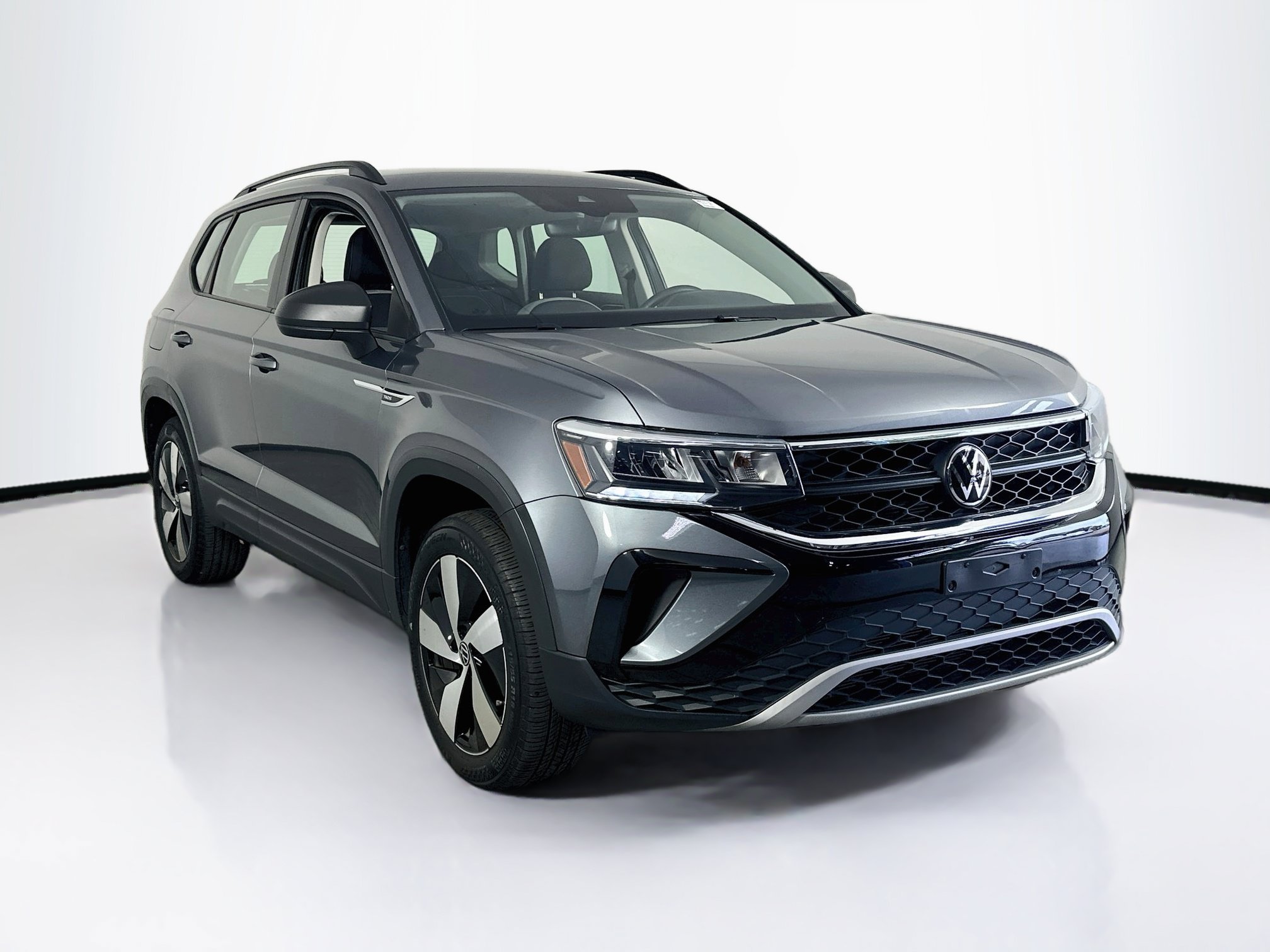 Used 2024 Volkswagen Taos S AWD/4WD image 3