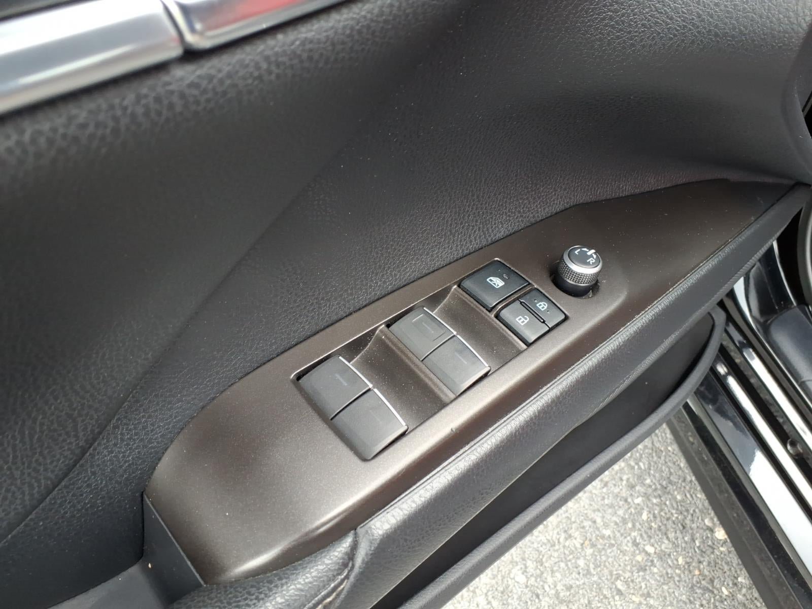 Used 2022 Toyota Camry XSE AWD/4WD image 19