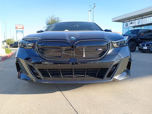 New 2025 BMW i5 M60 w/ Premium Package image 2