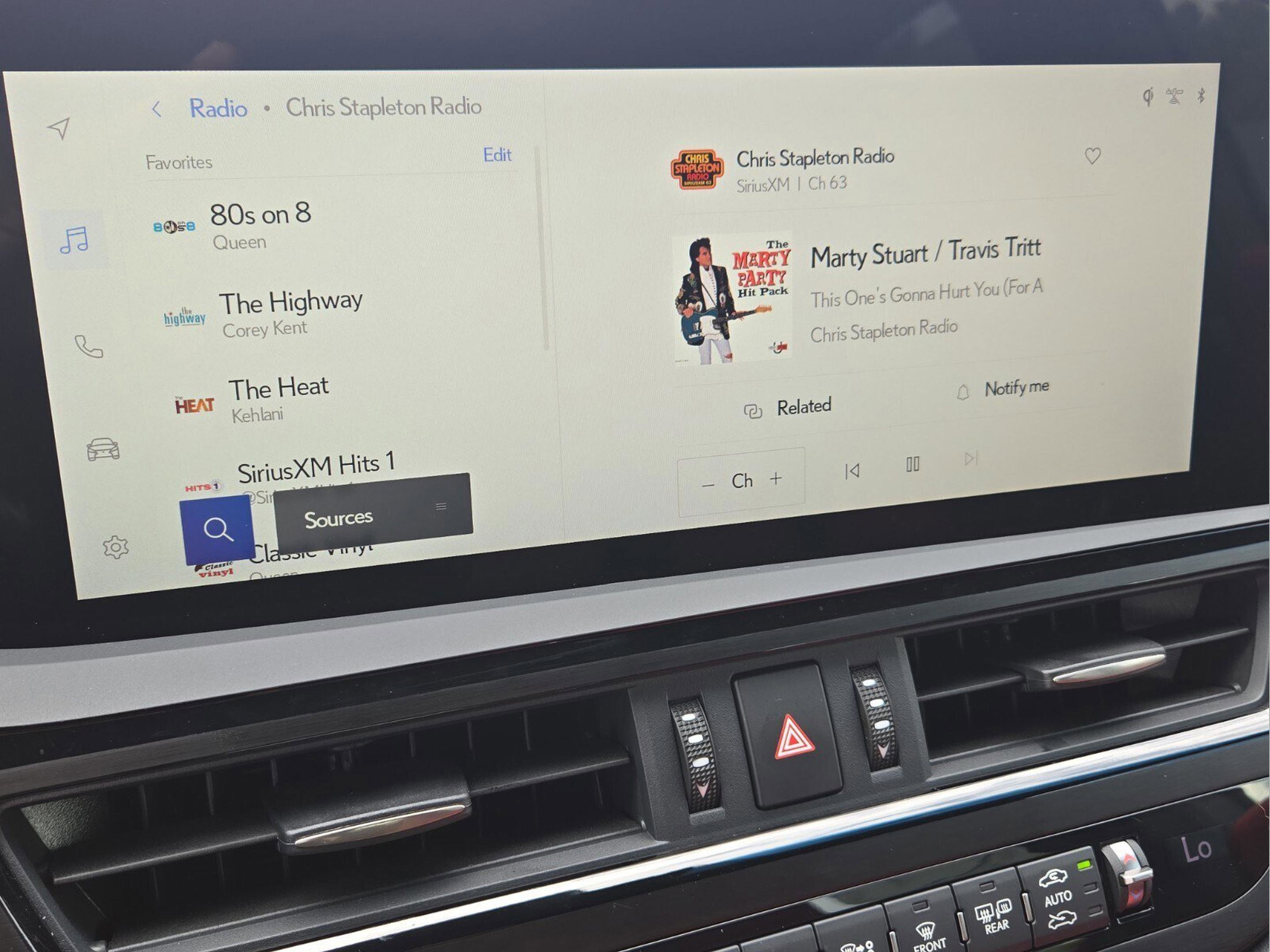 New 2025 Lexus ES 300h F Sport image 12