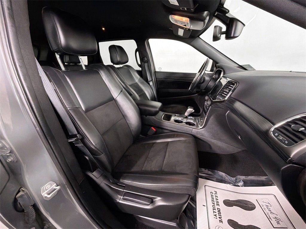 Used 2021 Jeep Grand Cherokee Altitude image 25