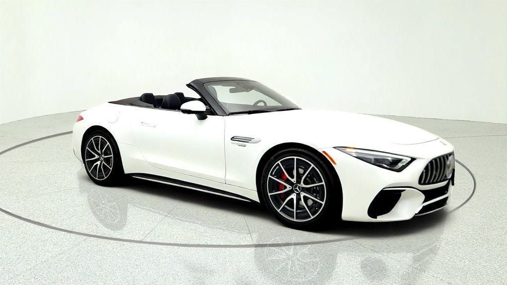 Used 2023 Mercedes-Benz SL 55 AMG 4MATIC image 3