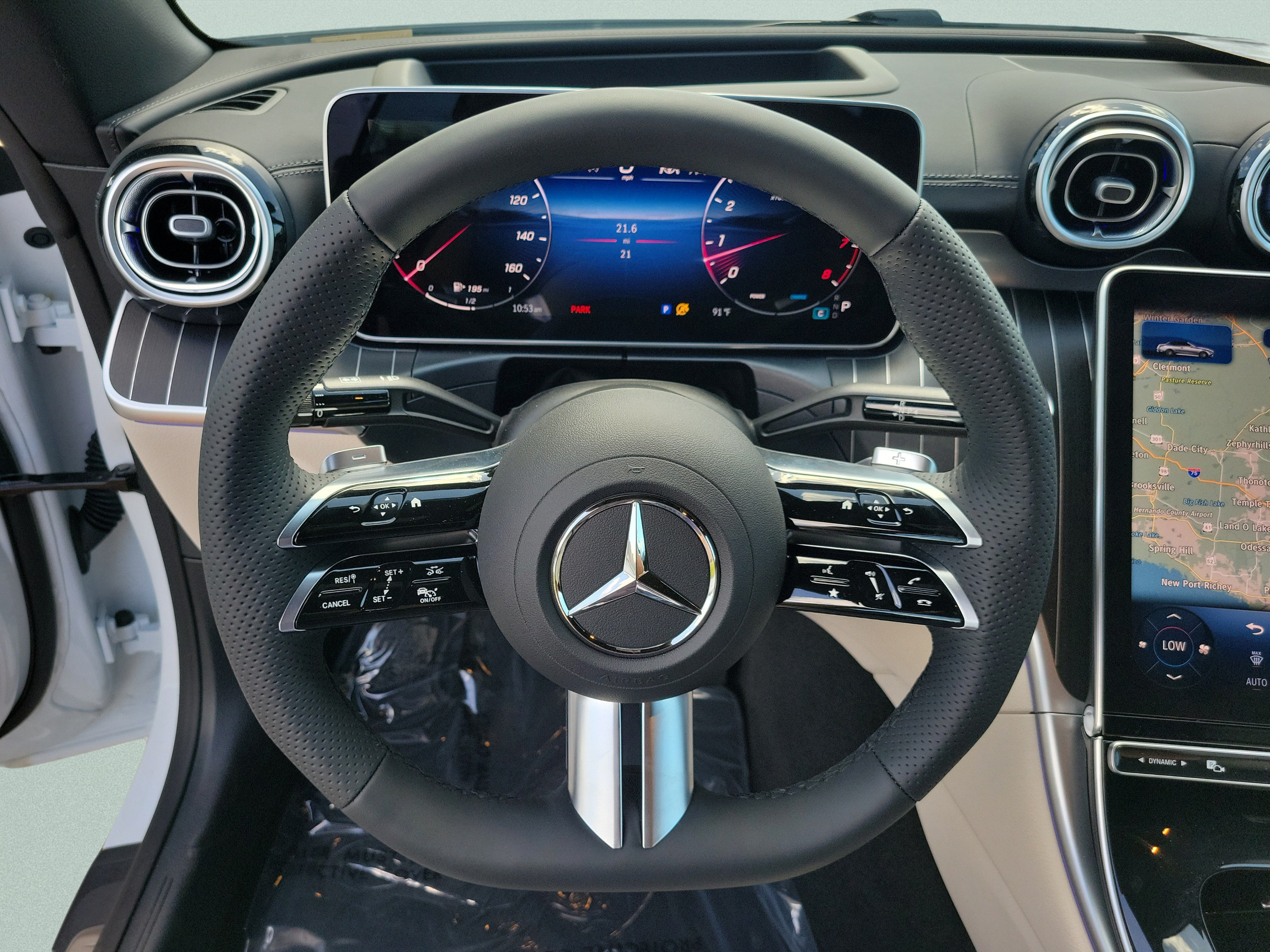 Used 2026 Mercedes-Benz CLE 450 4MATIC Cabriolet image 14