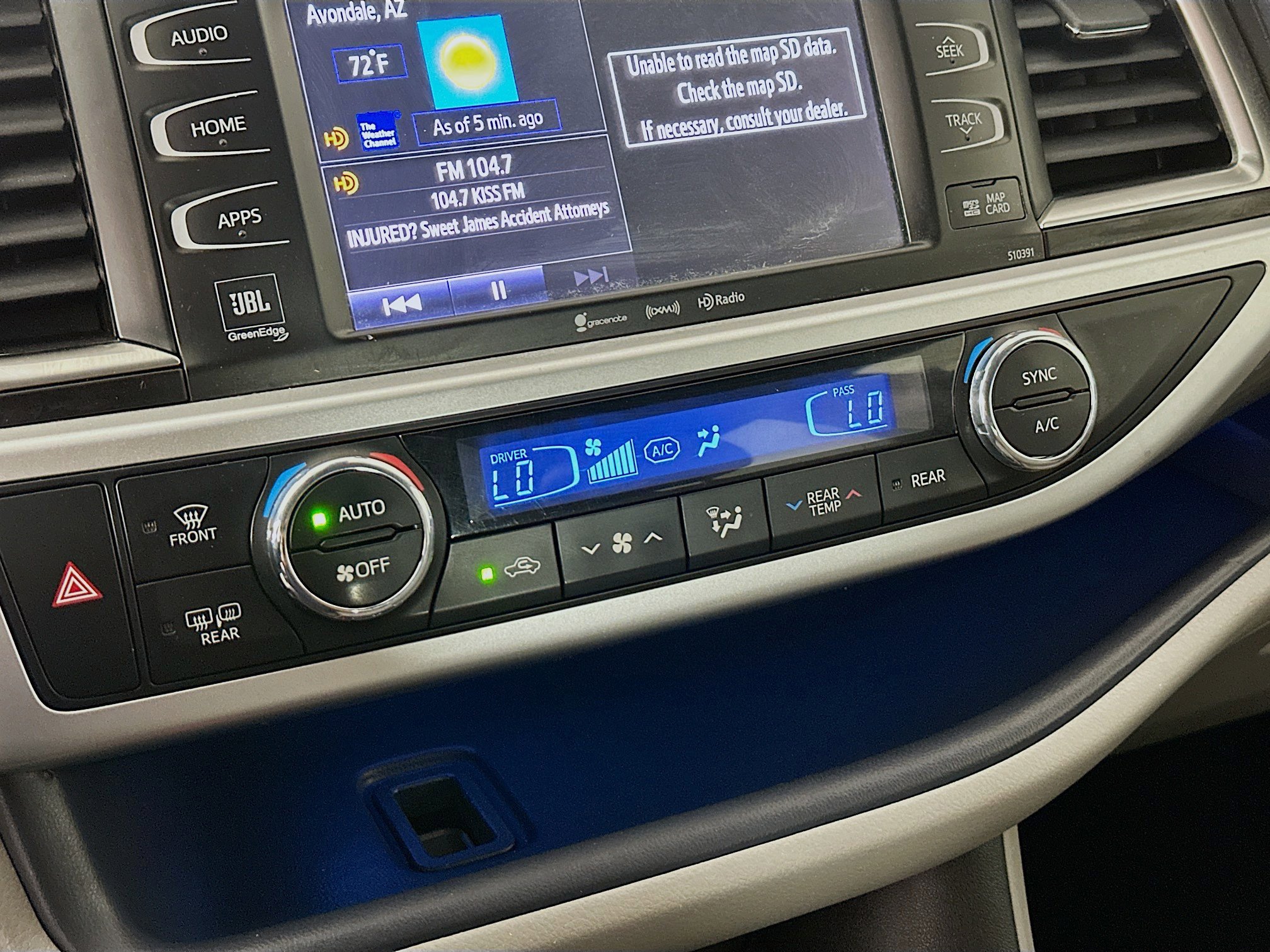 Used 2019 Toyota Highlander Limited FWD image 23