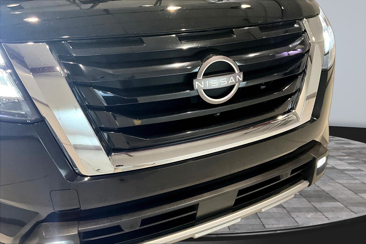 Used 2022 Nissan Pathfinder SL w/ SL Premium Package AWD/4WD image 34