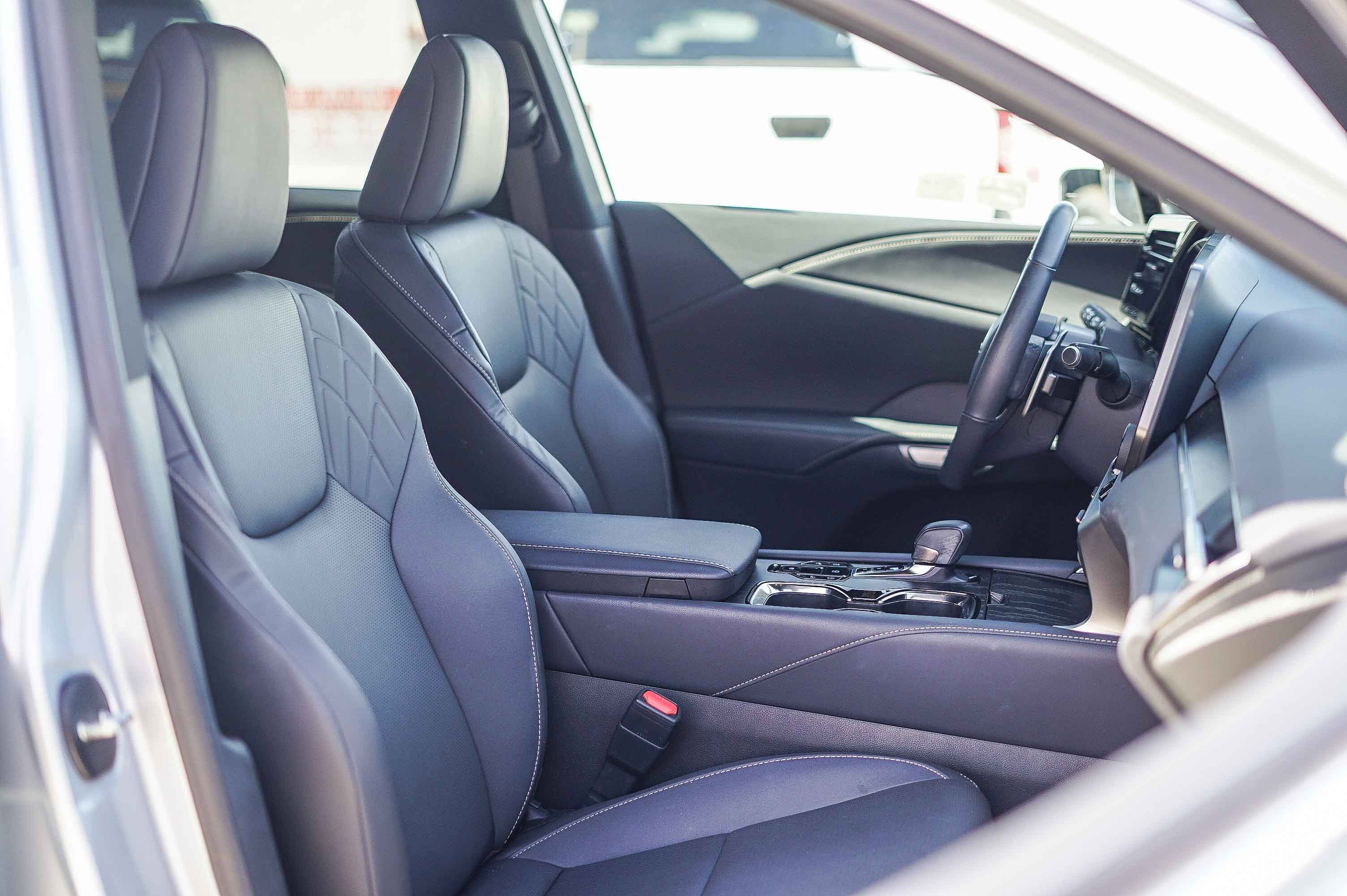 Used 2023 Lexus RX 350 Premium w/ Cold Area Package image 20