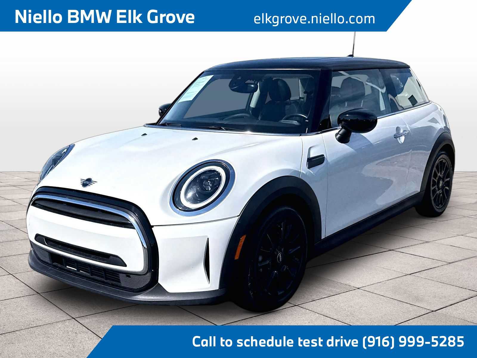 Used 2024 MINI Cooper 2-Door Hardtop FWD image 1