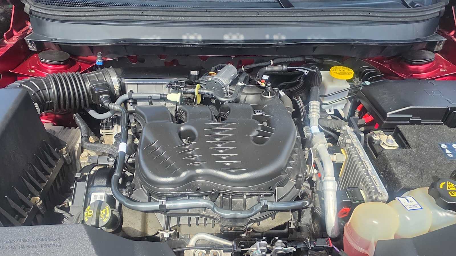Used 2019 Jeep Cherokee Limited AWD/4WD image 22