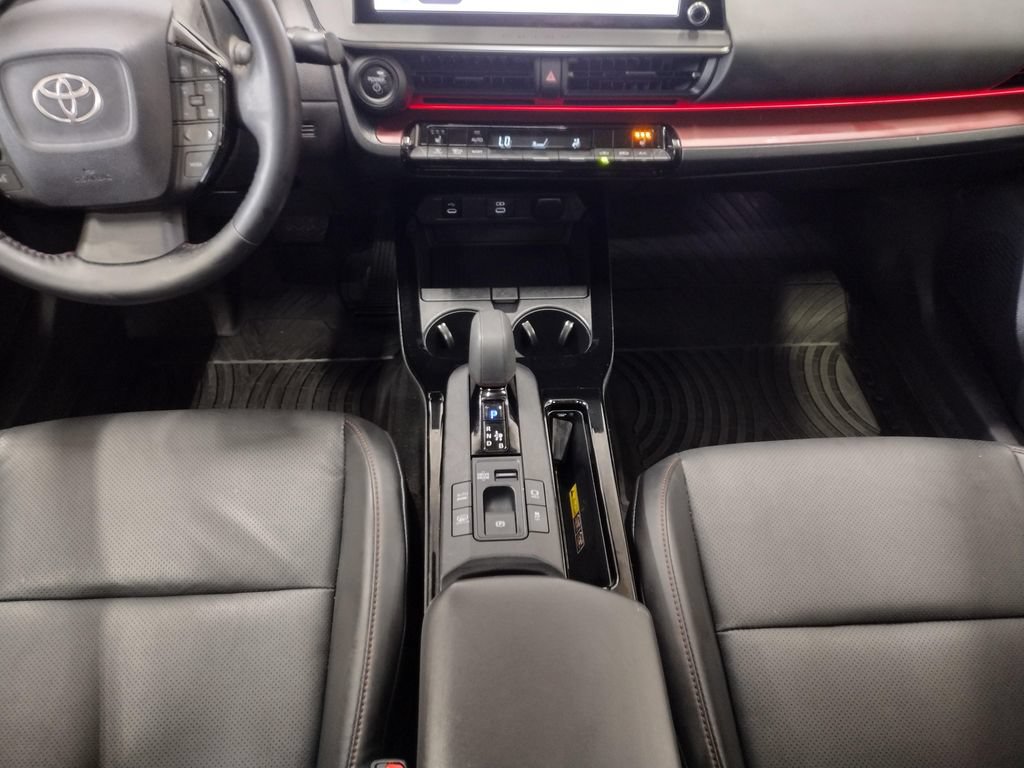 Used 2024 Toyota Prius Prime FWD image 36
